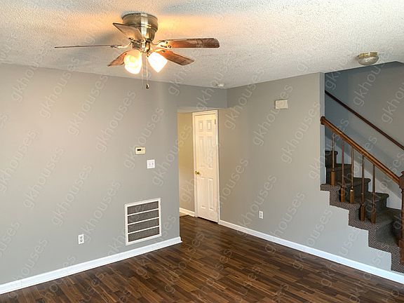 4th image of 5549 Saint James St