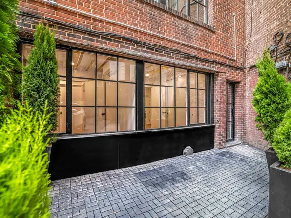 2 West 16th Street image 9 of 10