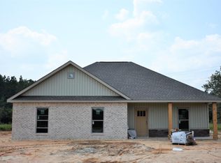 22809 Hinton Rd, Moss Point, MS 39562