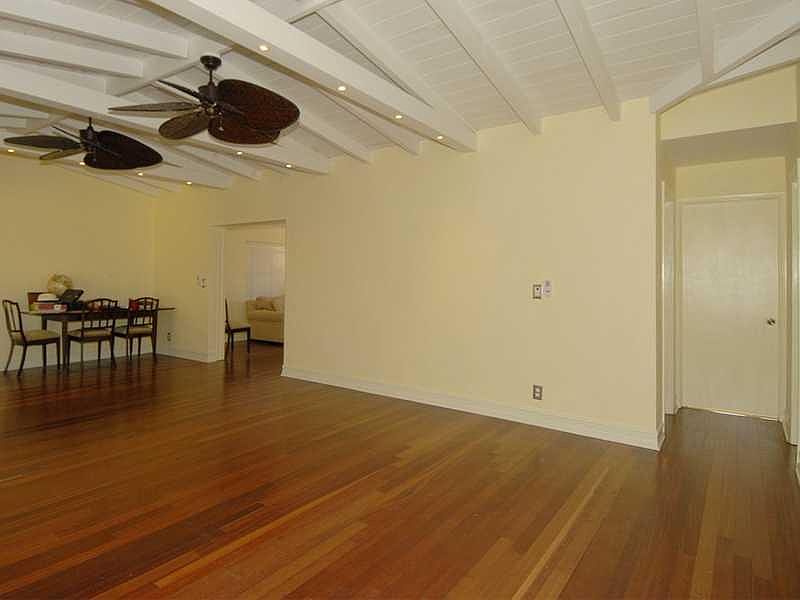 2nd image of 3250 Oleander Way