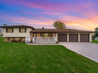 8409 Jasper Ct, Merrillville, IN 46410
