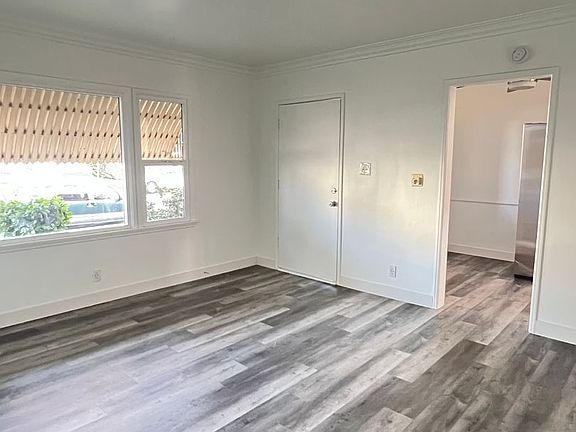 3rd image of 5536 Via Corona St
