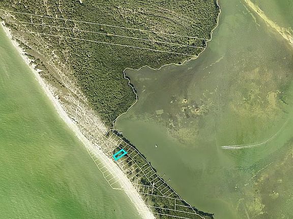 3rd image of 11634 Redfish Shores Dr