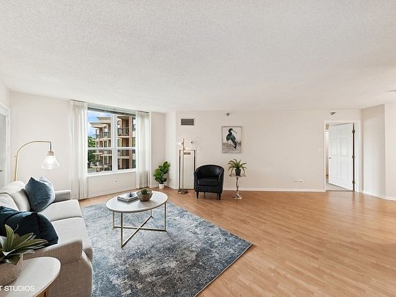 4th image of 1280 N Village Dr #313A