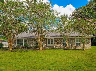 222 Stoneridge Ct, Orange Park, FL 32065