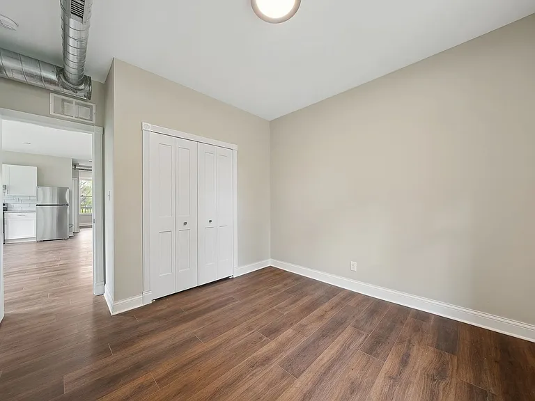 68 E Philadelphia St — Photo 26