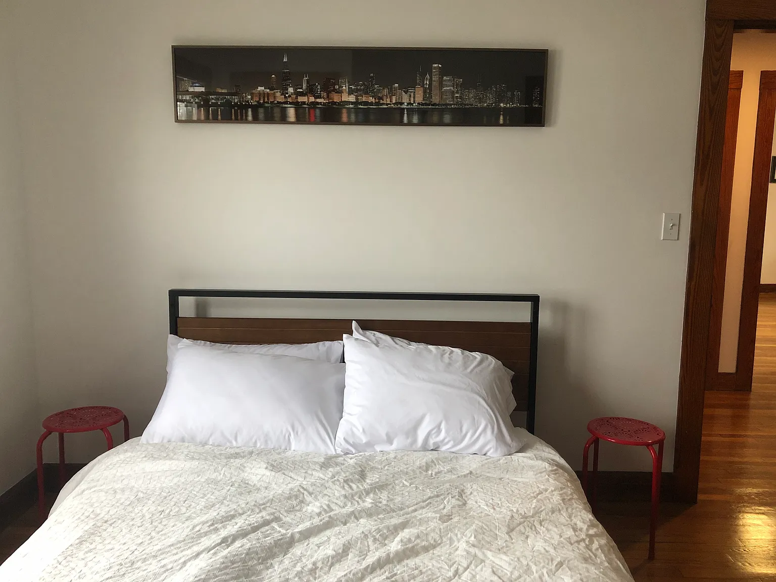 3 bed, 1150 sqft, $4,500 — Photo 3