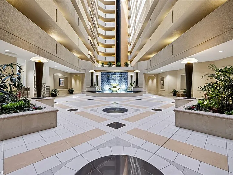 4041 Gulf Shore Blvd N #1805 — Photo 21
