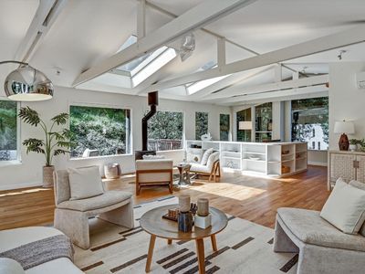 17 Redwood Drive, San Rafael, CA, 94901