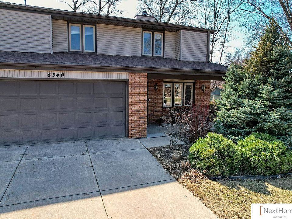 1st image of 4540 Oakridge Cir