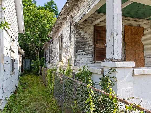 5th image of 909 Minter Ave