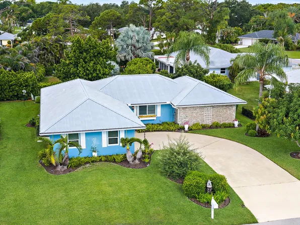 18334 SE Tee Lane, Tequesta, FL 33469
