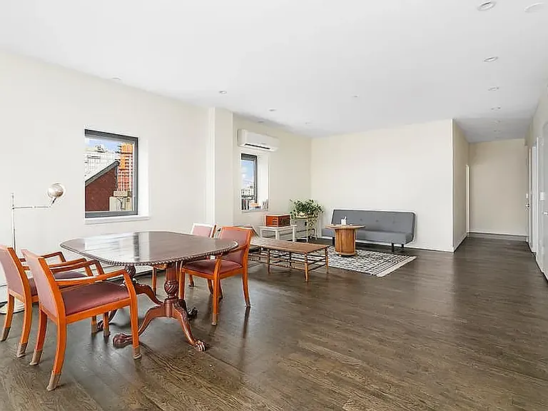 1314 Jackson Ave #3E — Photo 1