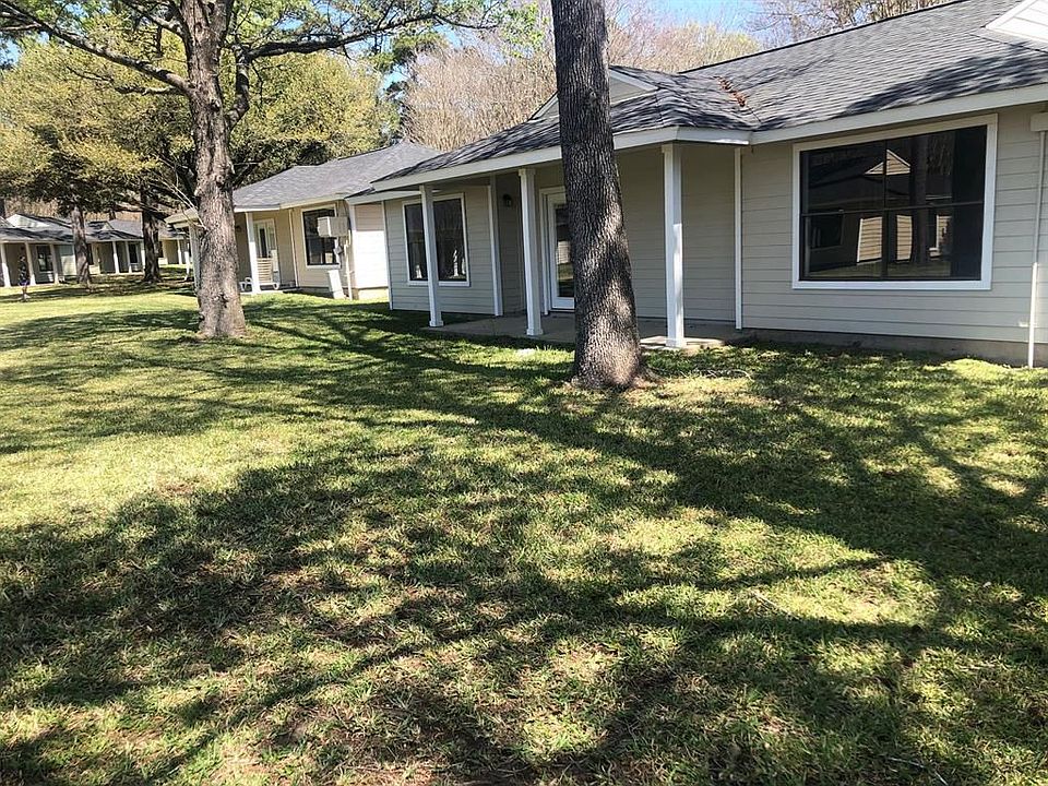 1st image of 3504 Balboa Cir