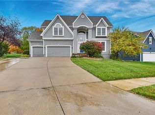 13101 Woodward St, Overland Park, KS 66213