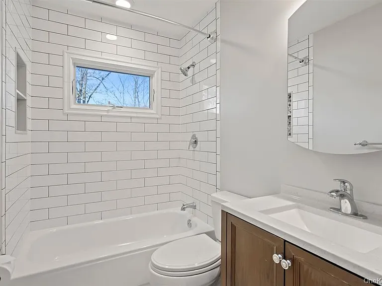 Potter Ln — Photo 9