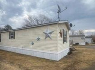 10 Debra Ln, Plattsburgh, NY 12901