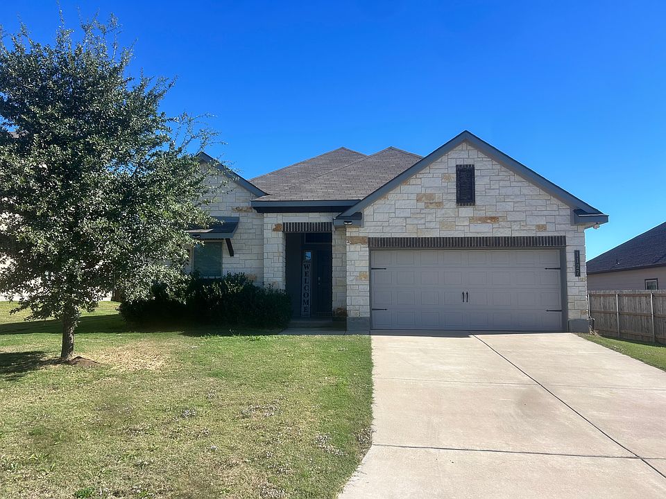 1st image of 1127 Kiskadee Branch Dr