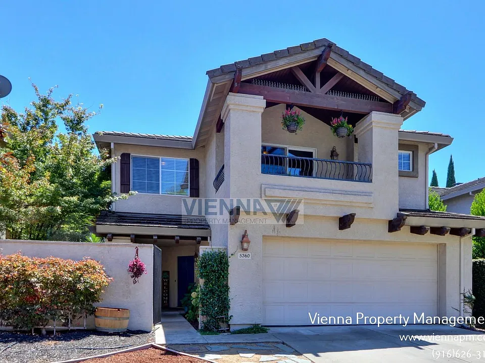5360 Delta Dr