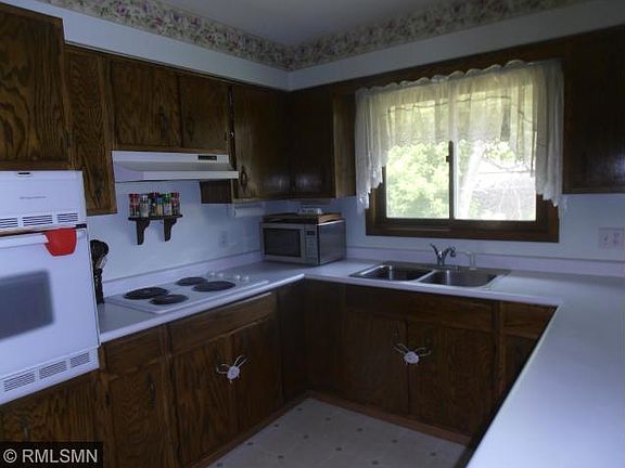 4th image of W9898 290th Ave