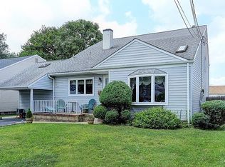 107 McKinley Ave, Colonia, NJ 07067