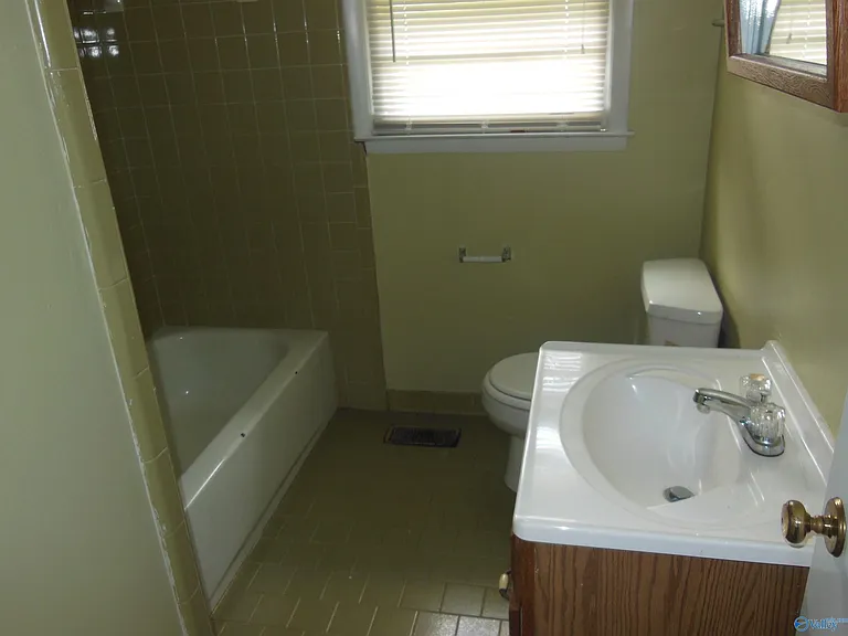 3814 Timwood Dr NW — Photo 16