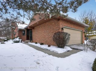 2450 Emerald Lake Dr, East Lansing, MI 48823