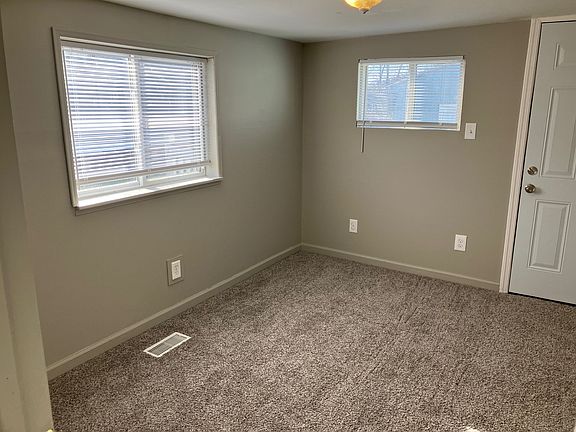 4th image of 1251 White Oak W #316