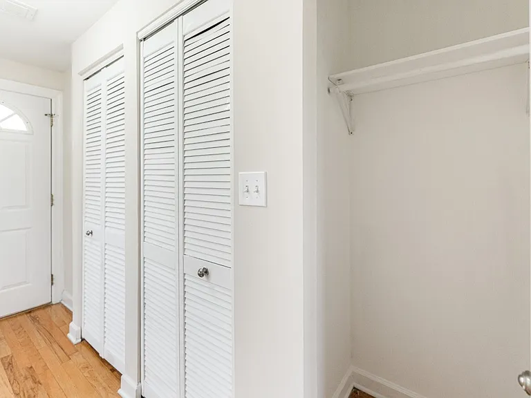 4600 N Monticello Ave #3N — Photo 8