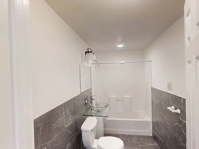 34205 Avenue J — Photo 6