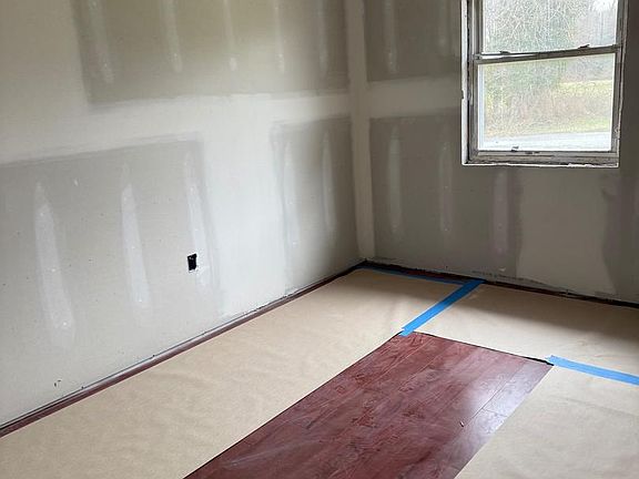 4th image of 17 Ridley Dr