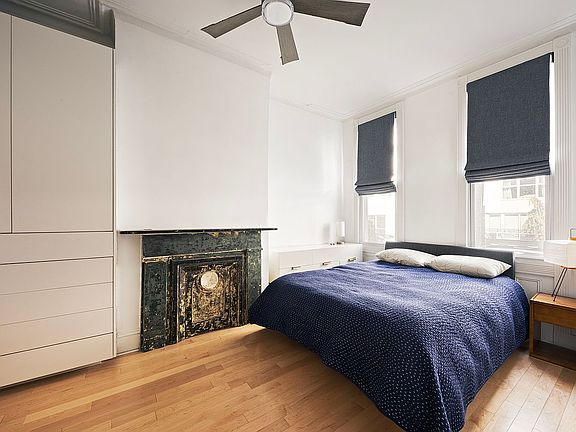 5th image of 134 N 10th St APT 1R