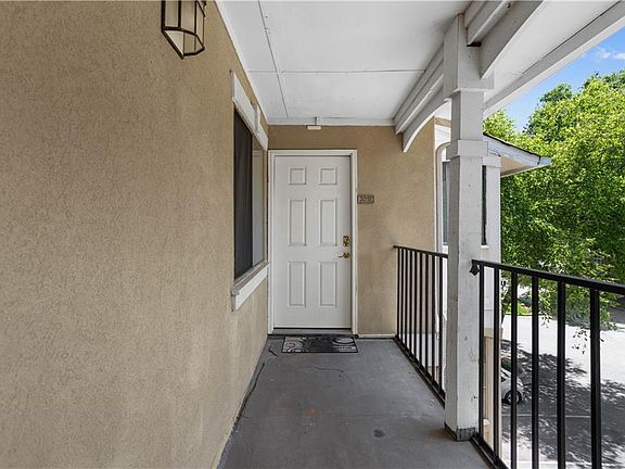 4th image of 3018 Wingate Way