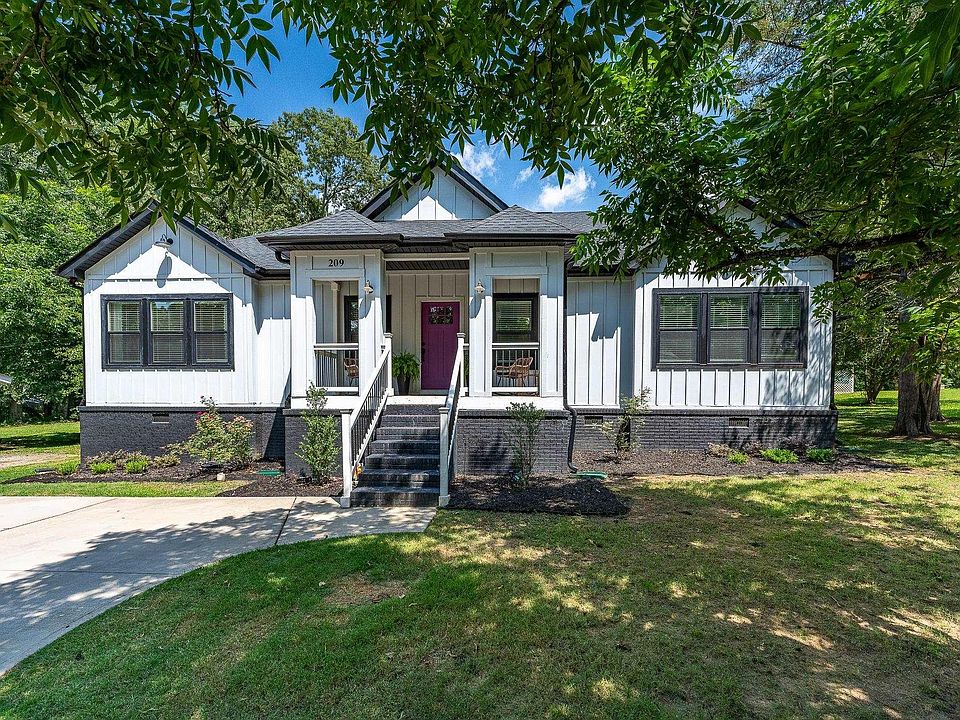 1st image of 209 Missallie Dr