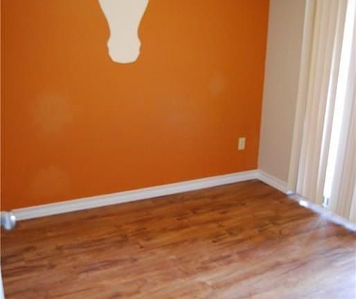 4th image of 806 W 24th St APT 323