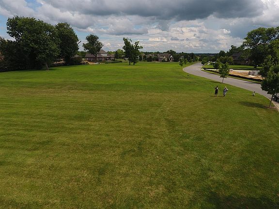 4th image of 1276 Plantation Blvd Lot 556