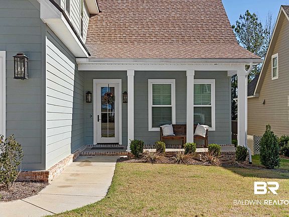 3rd image of 30626 Pine Ct