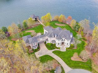 350 Mountain Vista Dr, Penhook, VA 24137