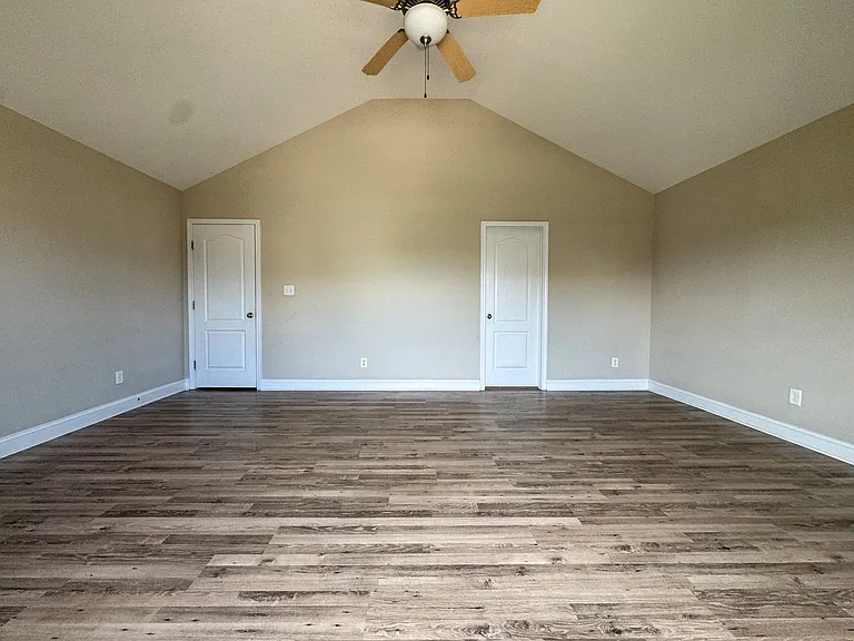 296 Sedgefield Dr — Photo 12