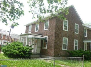 1136 W America Rd, Camden, NJ 08104