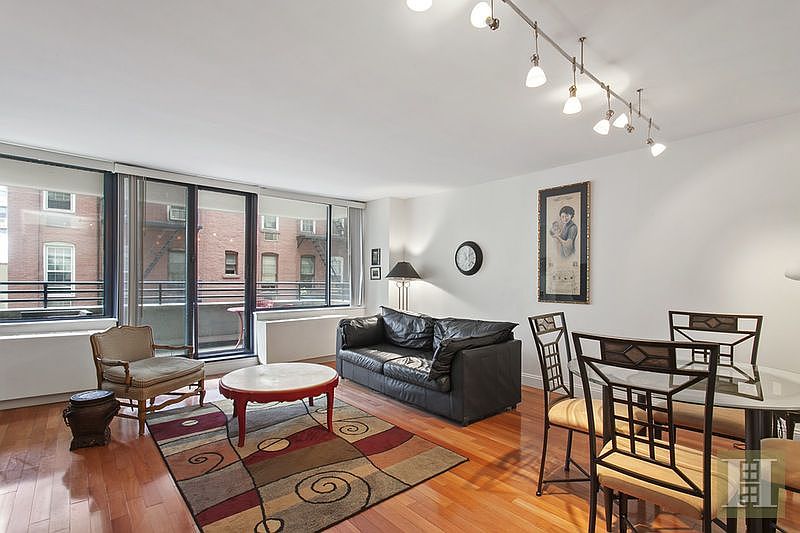 1st image of 309-321 E 49th St #5C