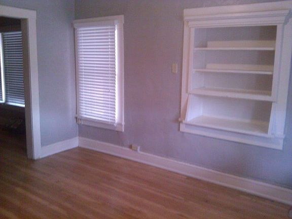 4th image of 714 E River Ave
