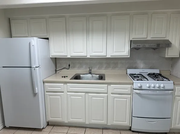 (undisclosed Address), Brooklyn, NY 11235