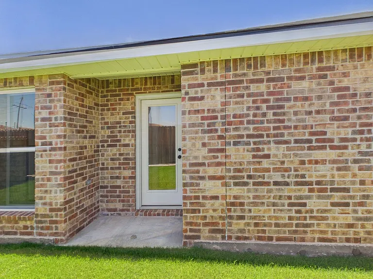 2757 Paisley Rd — Photo 31