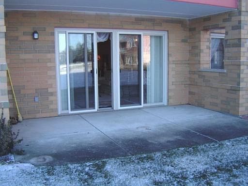 3rd image of 730 Creekside Dr Unit 109