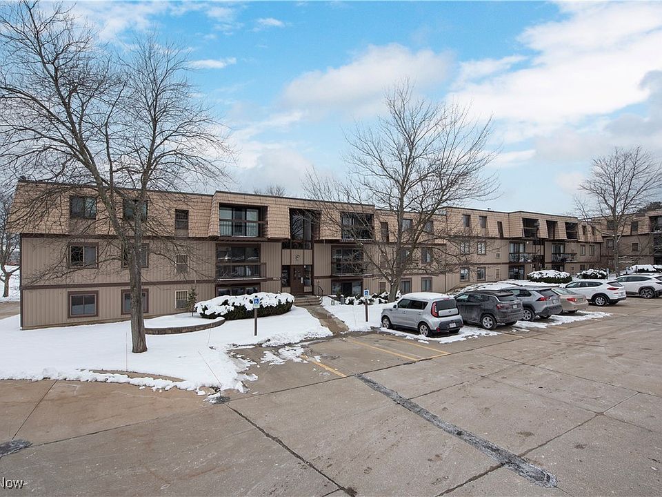 1st image of 9821 Sunrise Blvd Unit 12