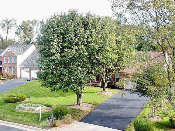 4th image of 15338 Oakmere Pl