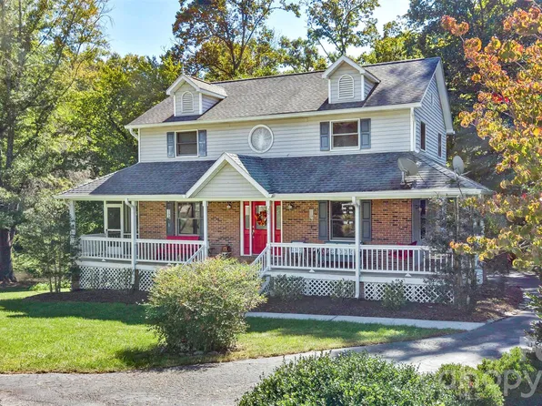 2911 Middleton Pl #32, Hendersonville, NC 28791