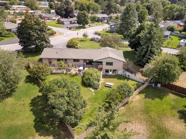 631 W Crestline Dr, Missoula, MT 59803