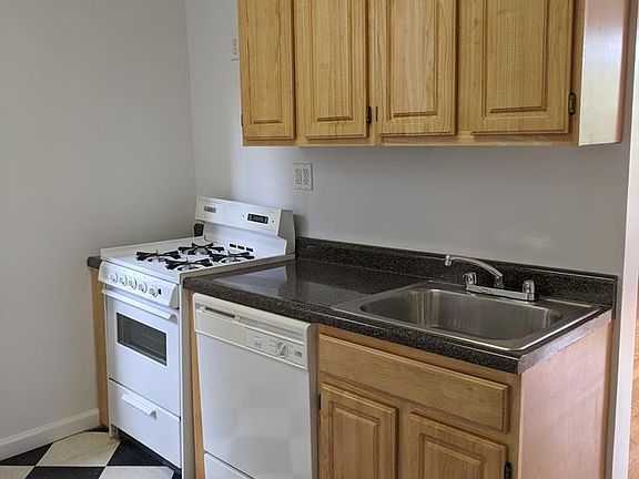 3rd image of 218 6th Ave APT 3A